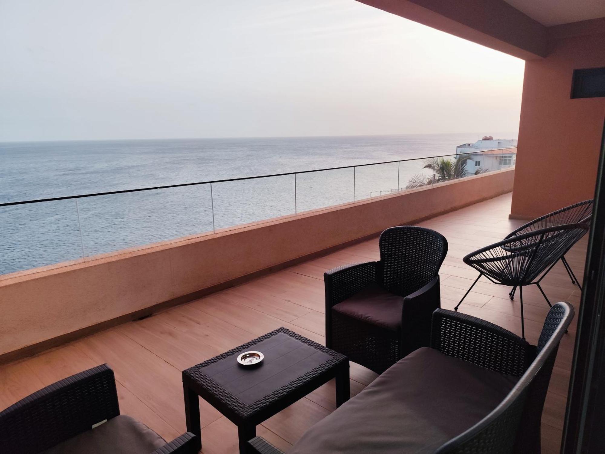 Ocean Mirror Apartment 普拉亚 外观 照片
