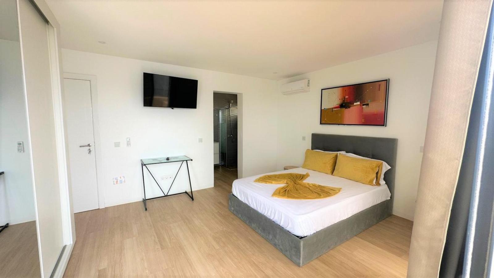 Ocean Mirror Apartment 普拉亚 外观 照片